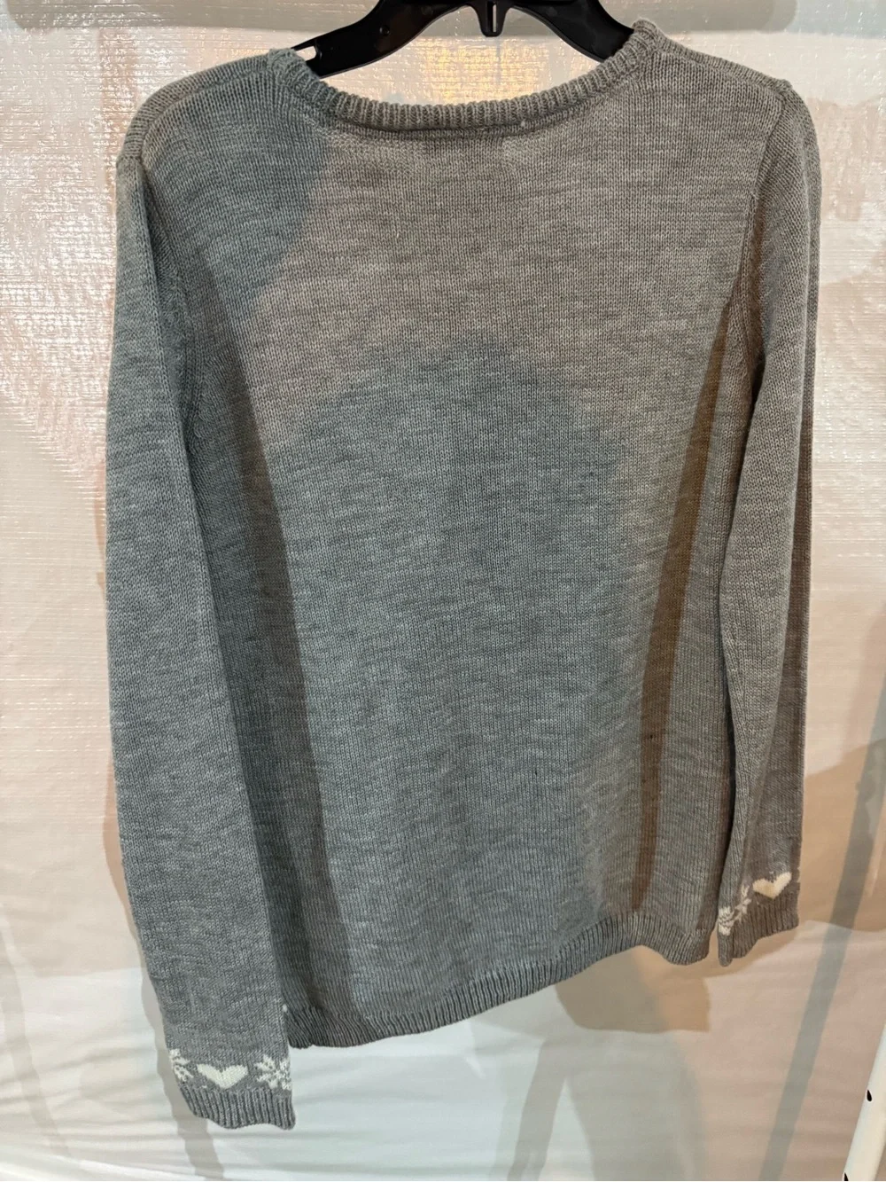 Cozy Gray Snowman Pullover Sweater with Pink Scarf